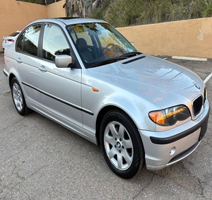 2002 325xi Berline 64 500 miles AWD - Product Image 1