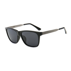 Designer Inspired <b>Men's</b> Polarized Fashion <b>Sunglasses</b> P8013 - Product Image 1