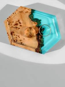 Nouvel arrivage de cendrier en bois de résine époxy de forme carrée avec logo de couleur personnalisée design moderne fait à la main décoratif portable intérieur extérieur - Product Image 4