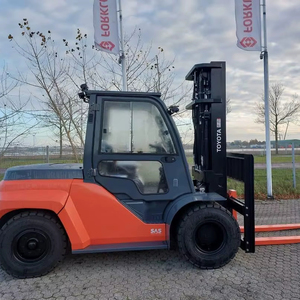 Montacargas con Motor Diésel de Alto Rendimiento 2022 - Tracción 4x4, Capacidad de Carga de 2 Toneladas, Transpaleta Motorizada con 3 Años de Garantía - Product Image 1