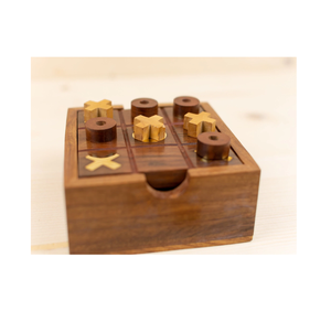 Increíble juego de Tic Tac Toe con incrustaciones de madera y latón hecho a mano para divertirse, juego de mesa decorativo hecho con material ecológico - Product Image 4