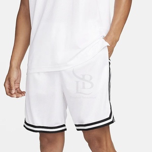 Shorts de basket-ball pour hommes en maille imprimée de haute qualité, à séchage rapide, avec logo personnalisé, mode estivale, noir - Product Image 1