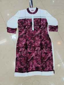 Top de vente en gros avec motif imprimé unique à manches longues et col rond pour femmes à vendre par les exportateurs - Product Image 2