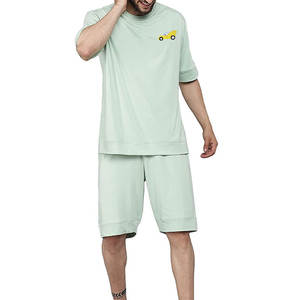 Ensembles de shorts d'été de style unique pour hommes High Street T-shirts brodés décontractés de haute qualité et shorts respirants grande taille - Product Image 1