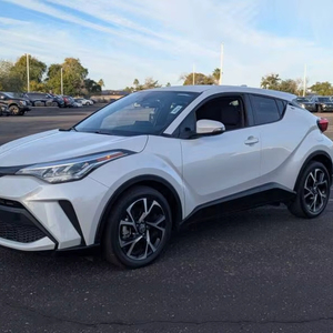 Venta de Toyota C-HR XLE 2022 - Product Image 1