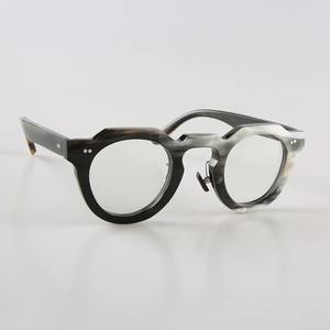 Montura Óptica de Cuerno de Búfalo Natural, Gafas Sostenibles - Product Image 2