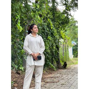 Vanilla Sky 2-Piece Lady's Shorts Coord <b>Set</b> XS/XS Above Knee Length Trendy Short <b>Set</b> Design - Product Image 1