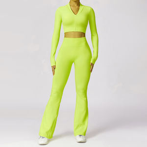 Ensemble de vêtements de sport de gymnastique sans coutures pour femmes 2 pièces vêtements de yoga pour entraînement actif avec short à motif léopard vêtements de fitness - Product Image 6