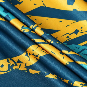 Uniswift OEM alta calidad Unisex fútbol Jersey media manga cómodo fútbol uniforme para hombres mujeres fabricante paquistaní - Product Image 4