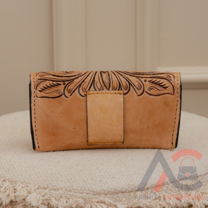 Étui à lunettes de soleil Cowgirl personnalisé en cuir repoussé à la main Étui à lunettes de lecture sculpté de style occidental Étui à lunettes compact occidental - Product Image 5