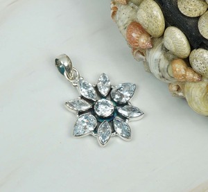 Pendentif à breloque en forme de marquise en argent sterling massif 925 pierre de naissance de décembre topaze bleue avec réglage de lunette pendentifs fins et breloques - Product Image 1