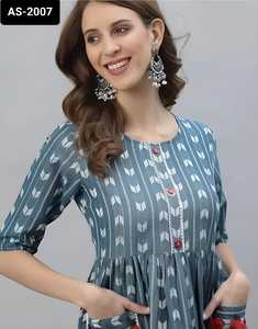 Kurtis listos para usar de algodón del sur de uso diario e informal indio con estampado digital Kurtis de bajo precio y talla grande disponible - Product Image 5