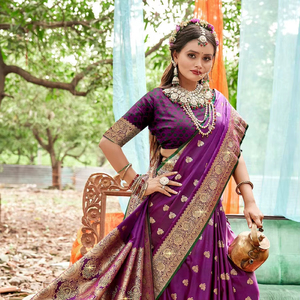 Saroj Bridal Look Satén Saroski Vol 1 Tradicional Satén Seda Saree Catálogo Completo disponible a tarifa mayorista - Product Image 1