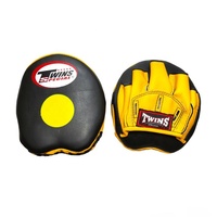 Nouveau modèle de mini-gants de frappe incurvés pour l'entraînement au kickboxing PML13, logo personnalisé, gants de frappe doux personnalisés pour le Muay Thai