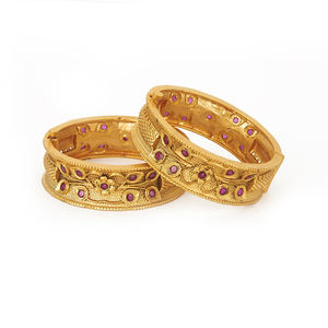 Ntique penpenable 2 Pc Angles ángulos With atatte Old antiguo lating 209220 Artifical eewellery Xporter in nndia - Product Image 1