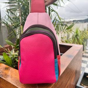 Bolso bandolera de cuero reciclado para mujer, hecho a mano de cuero bolso cruzado colorido, bolsos de hombro de transporte ocultos occidentales - Product Image 4