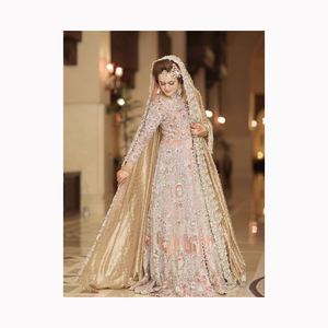 Beau papillon imprimé soie enfants Lehenga Choli avec lourd Dupatta indien pakistanais vêtements approvisionnement en vrac fournisseur pakistanais - Product Image 6
