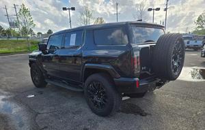 NUOVISSIMO SUV GMC HUMMER 2024 Usato in Ottime Condizioni - Product Image 3