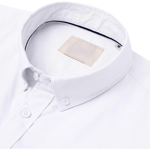 เสื้อเชิ้ตกระดุมสำหรับผู้ชายแขนสั้นทำจากผ้าระบายอากาศมีโลโก้แบรนด์และตัวเลือกสี - Product Image 2