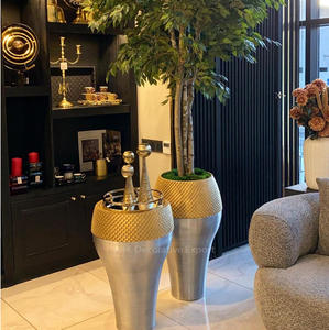 Jarrón de Metal para Entrada de Oficina y Macetas con Nuevo Diseño, Jarrón de Flores Decorativo de Acero Inoxidable para Hogar y Jardín - Product Image 3