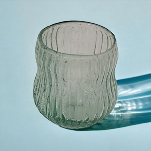 Verre soufflé à la main transparent de haute qualité élégant et irisé avec des conceptions de couleur personnalisées pour le jus de bière et les cadeaux 2024 - Product Image 5