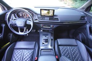 สภาพดีเยี่ยม รถมือสอง ปี 2019 ออดี้ SQ5 Prestige เครื่องยนต์เทอร์โบ V6 349 แรงม้า - Product Image 1