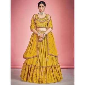 Atractivo Lehenga Choli de Georgette con Bordado de Espejo Color Mostaza con Dupatta para Vestimenta de Boda - Product Image 3