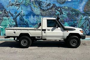 รถกระบะโตโยต้าแลนด์ครุยเซอร์ปี 1999 สภาพดี - Product Image 5