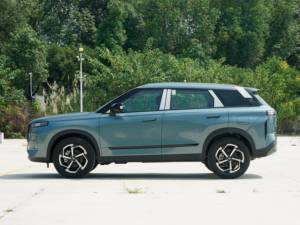 รถยนต์มือสอง ปี 2024 เชอรี อีكسبลอร์ 06 รุ่นอเนกประสงค์จากจีน พร้อมเบาะหนัง ระบบขับเคลื่อนสี่ล้อ รุ่นเครื่องยนต์เบนซิน - Product Image 2