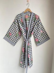 เสื้อคลุมพิมพ์ลายดอกไม้สำหรับใส่ในบ้านทำจากผ้าฝ้ายแท้ชุดกิโมโนสำหรับฤดูร้อนชุดคลุมคลุมชายหาดชุดคลุมคลุมคลุมสำหรับคุณแม่เสื้อคลุมกิโมโนสำหรับฤดูใบไม้ผลิ - Product Image 3
