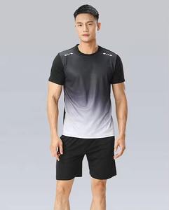 Séchage rapide 100 Polyester Hommes Tennis Uniforme Hommes Gym Vêtements Respirant Tennis Porter Survêtement Court Netball Jersey Logo Personnalisé - Product Image 2