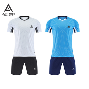 Tenue de football rétro personnalisée Aifran - Ensemble maillot et short de football géométrique de qualité supérieure - Vêtements d'entraînement - Product Image 1