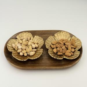 Ensemble de 2 bols décoratifs pour fruits secs, en métal doré, avec motif de fleurs dorées en relief et feuilles métalliques à cinq pétales - Product Image 2