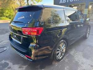 รถยนต์เกีย คาร์นิวัล ปี 2019 สภาพดี ใช้งานน้อย เกียร์อัตโนมัติ เครื่องยนต์เทอร์โบ ภายในสีอ่อน เบาะหนัง กล้องมองหลัง ยาง R17 พวงมาลัยซ้าย - Product Image 5