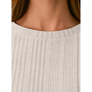 Tunique décontractée pour femmes pull à manches longues avec col en O coupe ample et conception légère pour le logo avant de la saison d'hiver - Product Image 4