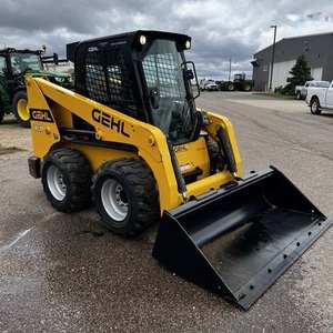 Chargeuse compacte haute performance GEHL R220 - Product Image 1