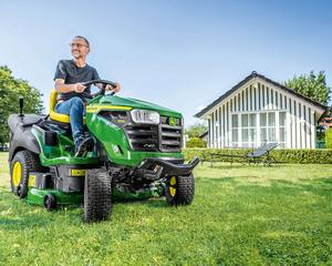 2024รถมอเตอร์ X758ไฟฟ้าสำหรับ johndeere 4X4เครื่องตัดหญ้าเกรดอุตสาหกรรมรถแทรคเตอร์สำหรับตัดหญ้า - Product Image 4