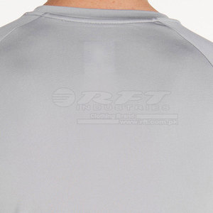 เสื้อยืดยิมผู้ชายใส่สบายพร้อมผ้าซับเหงื่อเหมาะสำหรับฝึกซ้อมออกกำลังกายและวิ่งกลางแจ้งในยิม - Product Image 5