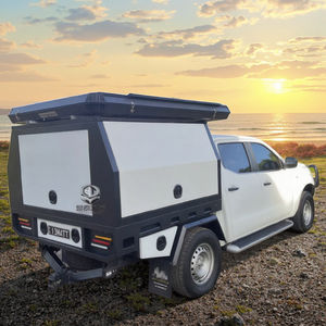 Sistema de Toldo y Bandeja de Aluminio Resistente Personalizable para Vehículos Utilitarios 4x4 - Product Image 4