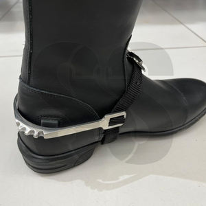 Espuelas de Equitación de Acero Inoxidable de Alta Calidad, Duraderas y Resistentes a la Corrosión, Accesorios Ecuestres con Opciones Personalizables - Product Image 4
