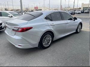 Toyota Camry 2025 d'occasion, 4 cylindres, 2.5L, 204 ch, 4x2, essence, Euro6d, traction avant, transmission automatique, conduite à gauche - Product Image 4