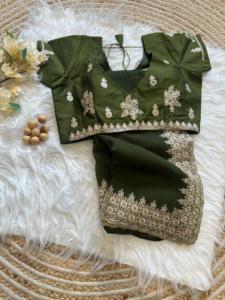 Sari de seda de gasa de diseñador con hermoso trabajo de Bordado de hilo, Sari de ropa de boda de trabajo de lentejuelas, Sari de desgaste de fiesta de diseñador - Product Image 3