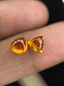 Gema de Granate Espesartita Natural, Corte Trillón, Cabujón para Joyería - Product Image 6