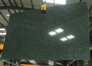 Losa y azulejo de granito verde moderno Hassan acabado de superficie pulida y flameada para aplicaciones de cocina - Product Image 4