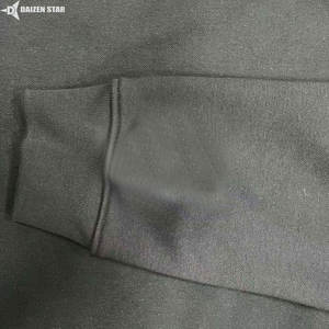 เสื้อฮู้ดผู้ชายสำหรับฤดูหนาว ผ้าฝ้ายฟลีซ 100% เป็นมิตรกับสิ่งแวดล้อม ระบายอากาศได้ดี กันลม สไตล์ลำลอง สีพื้น ย้อมสีเรียบ แบบกำหนดเอง 420 - Product Image 5