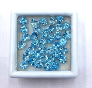 5mm naturel suisse bleu topaze sculpté coeur coupe pierres précieuses en vrac topaze calibré perles de pierre à facettes pour la fabrication de pendentif de bijoux - Product Image 6