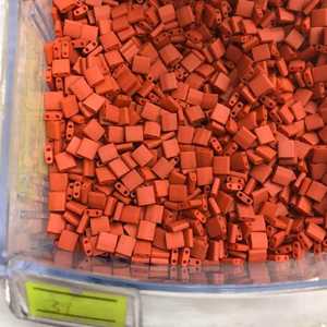 Miyuki Tila Shake NO 31-5กรัมลูกปัดและลูกปัดคละแบบ - Product Image 1