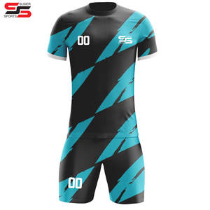 Diseño y logotipo personalizados, conjunto de uniformes de fútbol deportivos transpirables de tamaño adulto con sublimación personalizada - Product Image 1