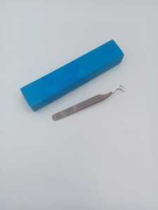 Pinces à cils professionnelles personnalisées, extension de cils, forte courbure, poignée diamantée, couleur marron lisse, pointes dorées, crochet en fibre, acier inoxydable - Product Image 5