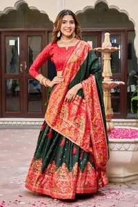 Série présentant les nouvelles tendances de la Navratri, spécial Lehengacholi Reverser Casual pour mariage et Diwali - Product Image 6